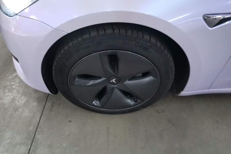 Used Tesla Model 3 2019 Standard Range Rear-Wheel Drive Upgraded Version (60 kWh) Exterior 7