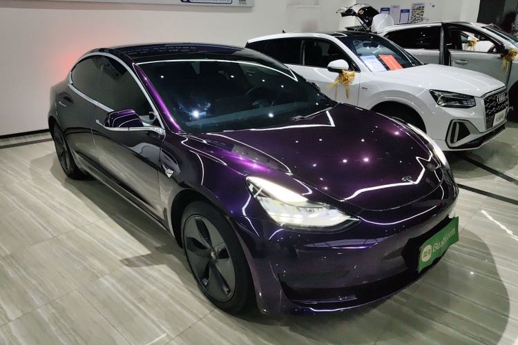 Used Tesla Model 3 2019 Standard Range Rear-Drive Upgraded Version Front Right 45 Deg