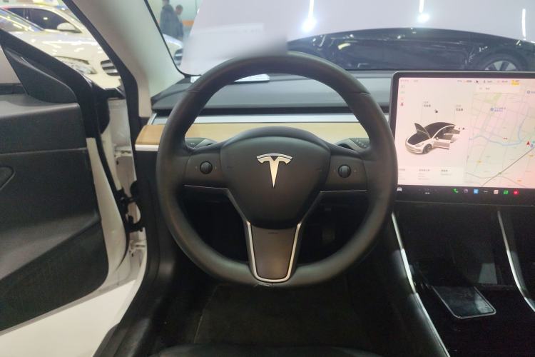 Used Tesla Model 3 2019 Standard Range Rear-Wheel Drive Upgraded Version (60 kWh) Steering Wheel