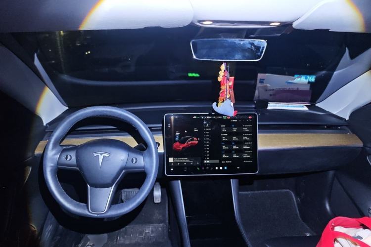 Used Tesla Model 3 2019 Standard Range Rear-Drive Upgraded Version Center Console