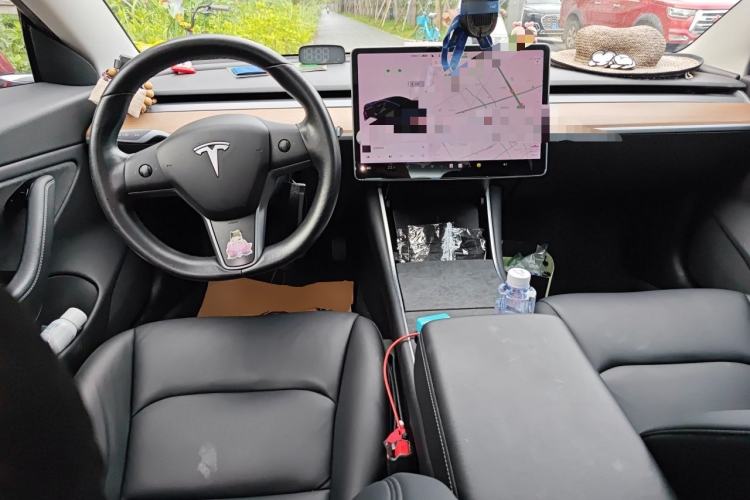 Used Tesla Model 3 2019 Long-Range Rear-Wheel-Drive Version Center Console