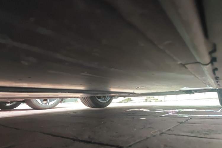 Used Tesla Model 3 2019 Standard Range Rear-Wheel Drive Upgraded Version (60 kWh) Chassis Front Right