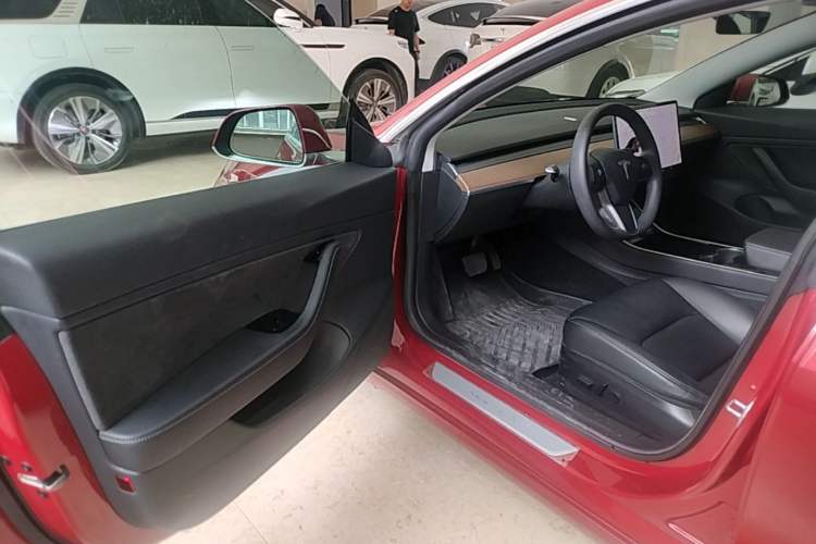 Used Tesla Model 3 2019 Long-Range Rear-Wheel-Drive Version Driver Seat