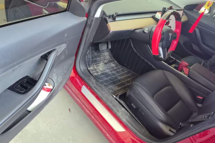 Used Tesla Model 3 2019 Long-Range Rear-Wheel-Drive Version Driver Seat