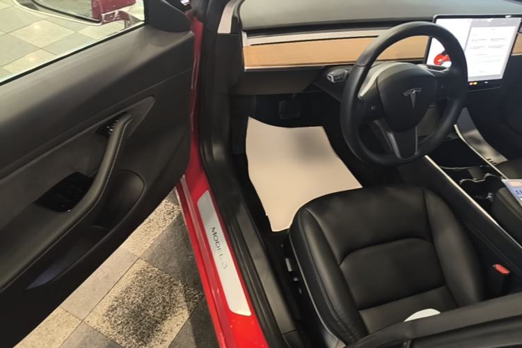 Used Tesla Model 3 2019 Long-Range Rear-Wheel-Drive Version Driver Seat