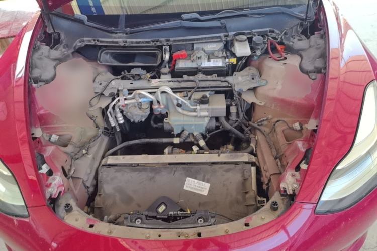 Used Tesla Model 3 2019 Long-Range Rear-Wheel-Drive Version Engine Bay