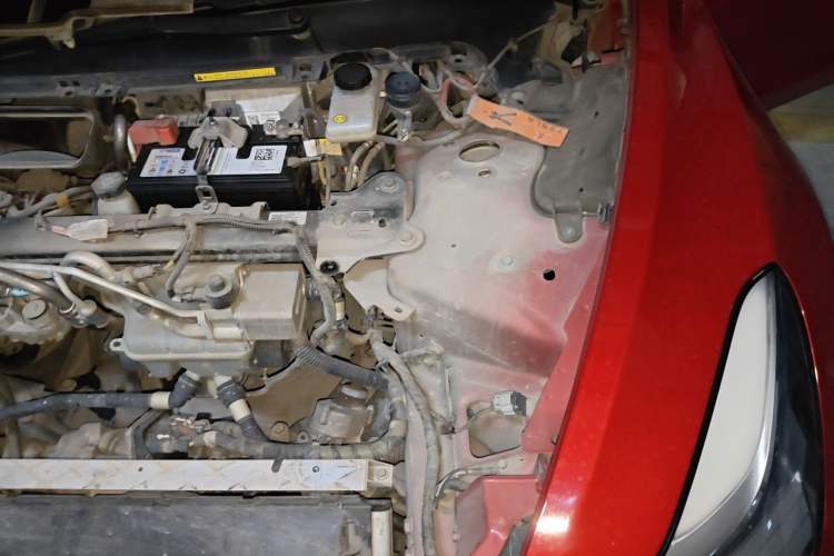 Used Tesla Model 3 2019 Standard Range Rear-Drive Upgraded Version Engine Bay Left