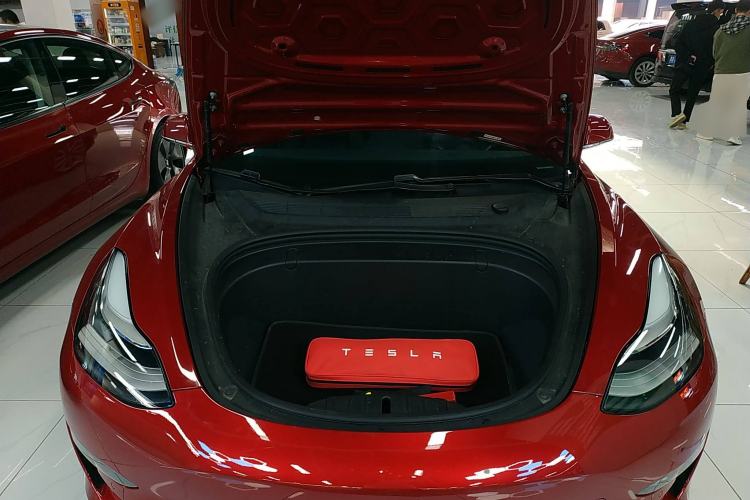 Used Tesla Model 3 2019 Long-Range Rear-Wheel-Drive Version Engine Bay