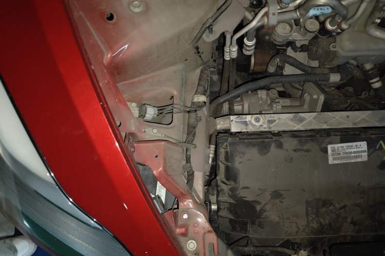 Used Tesla Model 3 2019 Long-Range All-Wheel-Drive Version Engine Bay Right