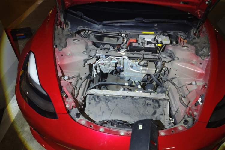 Used Tesla Model 3 2019 Standard Range Rear-Drive Upgraded Version Engine Bay Right