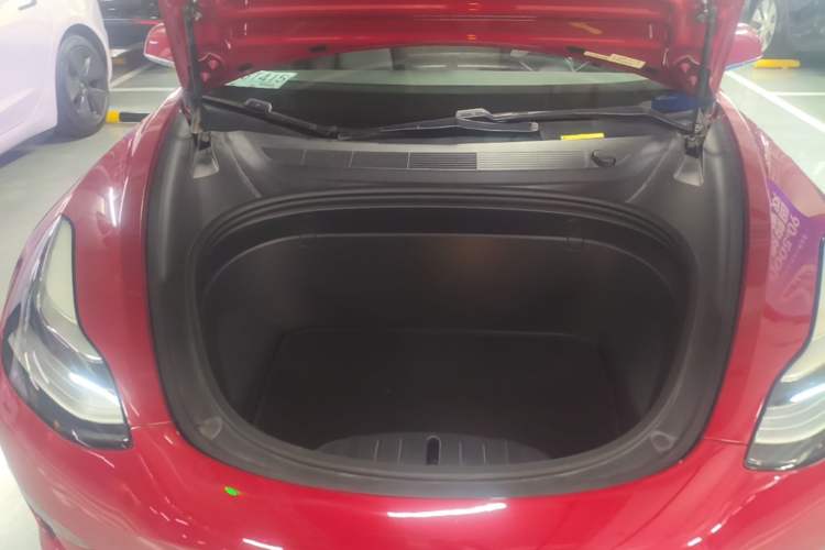 Used Tesla Model 3 2019 Long-Range All-Wheel-Drive Version Engine Bay
