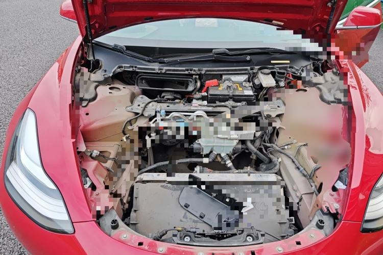 Used Tesla Model 3 2019 Long-Range Rear-Wheel-Drive Version Engine Bay