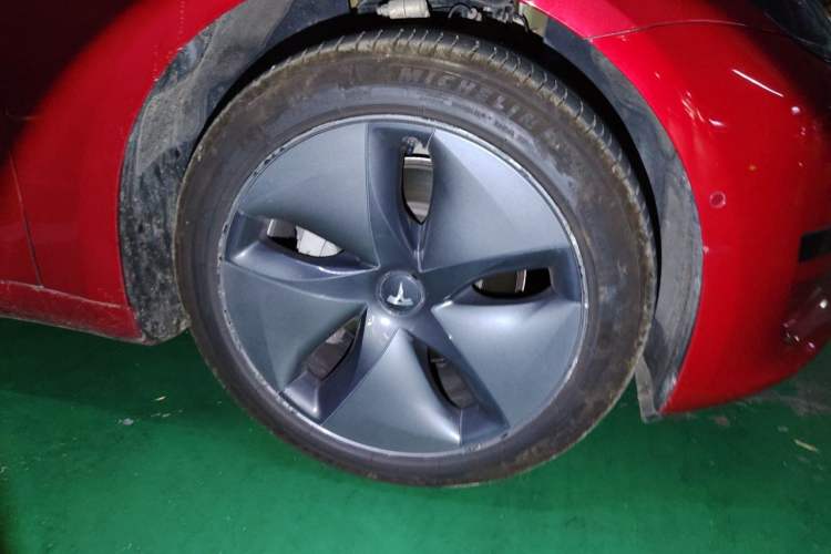 Used Tesla Model 3 2019 Standard Range Rear-Wheel Drive Upgraded Version (60 kWh) Exterior 1