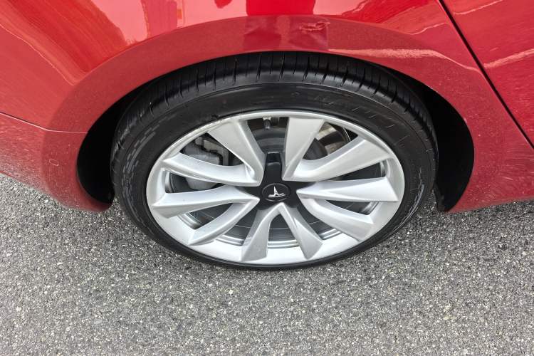 Used Tesla Model 3 2019 Standard Range Rear-Drive Upgraded Version Exterior 10