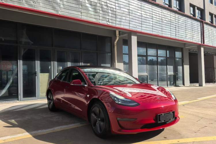 Used Tesla Model 3 2019 Long-Range Rear-Wheel-Drive Version Exterior 2