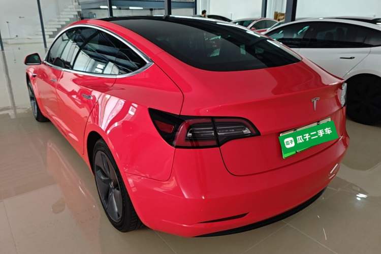 Used Tesla Model 3 2019 Long-Range Rear-Wheel-Drive Version Exterior 2