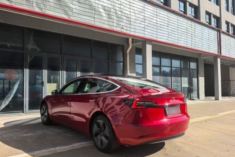 Used Tesla Model 3 2019 Long-Range Rear-Wheel-Drive Version Exterior 3