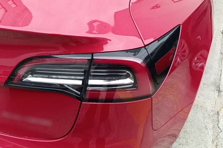 Used Tesla Model 3 2019 Long-Range All-Wheel-Drive Version Exterior 3