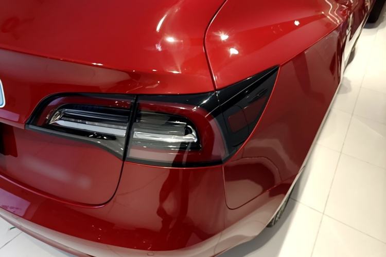 Used Tesla Model 3 2019 Standard Range Rear-Drive Upgraded Version Exterior 3