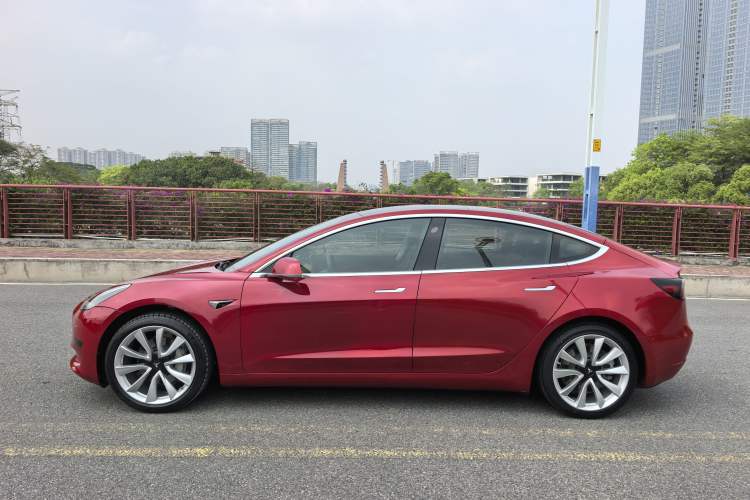 Used Tesla Model 3 2019 Standard Range Rear-Drive Upgraded Version Exterior 8
