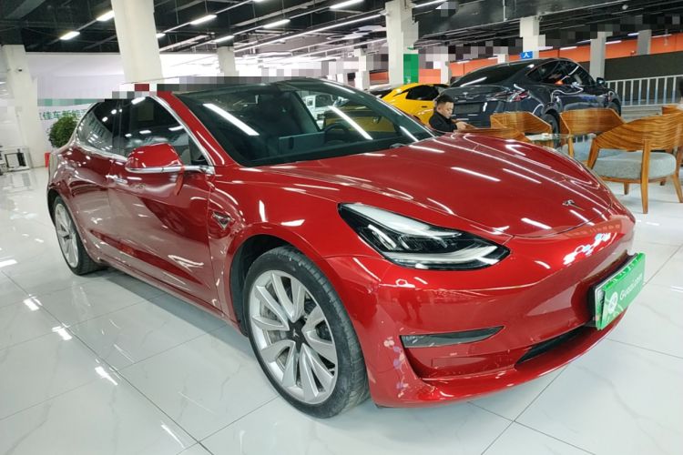 Used Tesla Model 3 2019 Long-Range Rear-Wheel-Drive Version Front Right 45 Deg