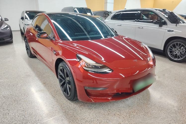 Used Tesla Model 3 2019 Long-Range All-Wheel-Drive Version Front Right 45 Deg
