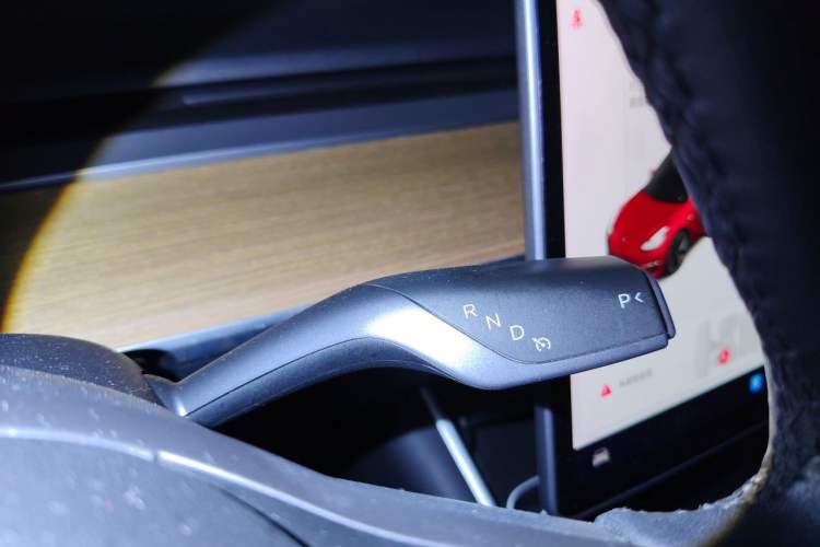 Used Tesla Model 3 2019 Standard Range Rear-Wheel Drive Upgraded Version (60 kWh) Gear Lever