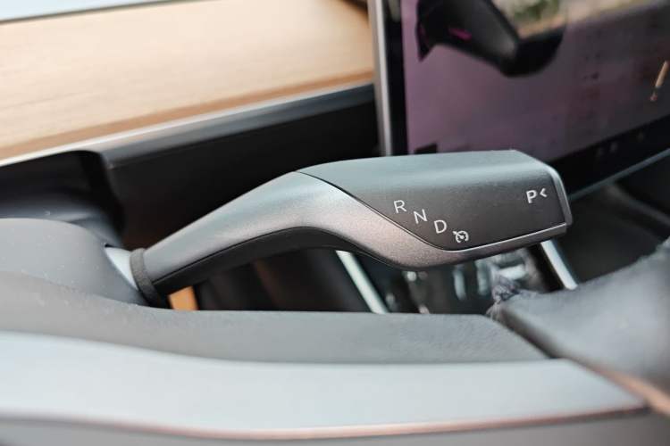 Used Tesla Model 3 2019 Long-Range Rear-Wheel-Drive Version Gear Lever