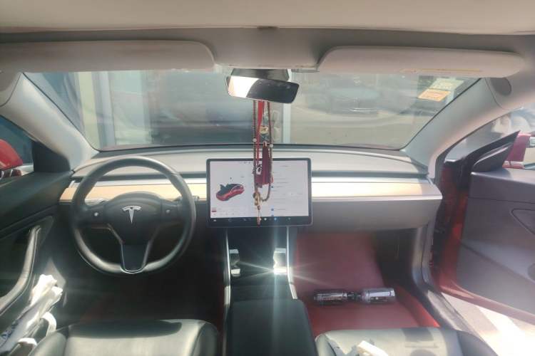 Used Tesla Model 3 2019 Standard Range Rear-Wheel Drive Upgraded Version (60 kWh) Headliner