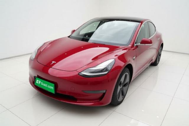 Tesla Model 3 2019 Long-Range All-Wheel-Drive Version с пробегом