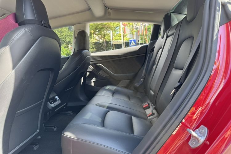 Used Tesla Model 3 2019 Standard Range Rear-Drive Upgraded Version Interior 3