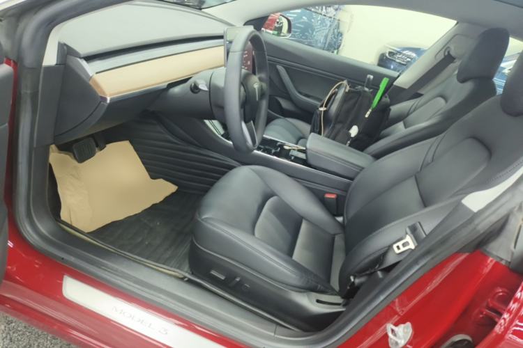 Used Tesla Model 3 2019 Standard Range Rear-Wheel Drive Upgraded Version (60 kWh) Left Front Seat