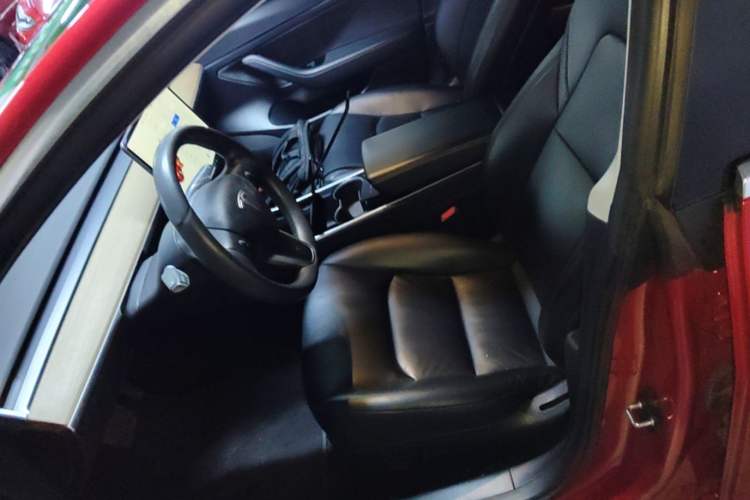 Used Tesla Model 3 2019 Standard Range Rear-Drive Upgraded Version Left Front Seat