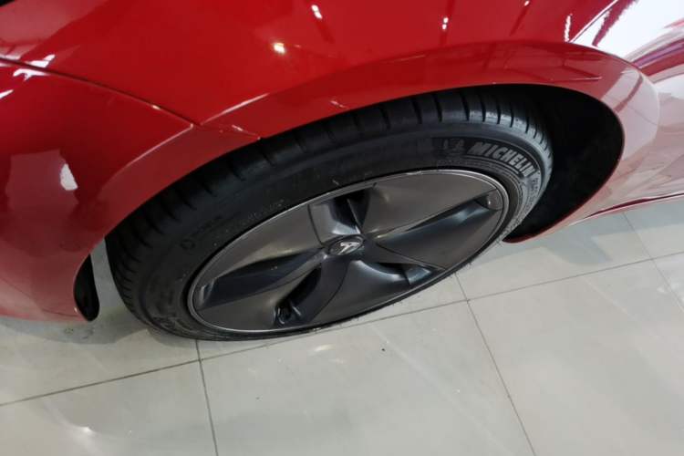 Used Tesla Model 3 2019 Standard Range Rear-Drive Upgraded Version Left Front Wheel Hub