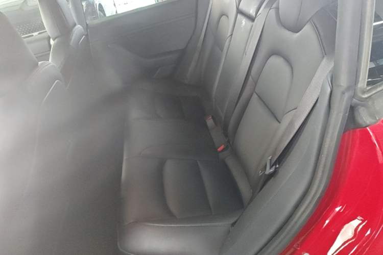 Used Tesla Model 3 2019 Standard Range Rear-Drive Upgraded Version Left Rear Seat