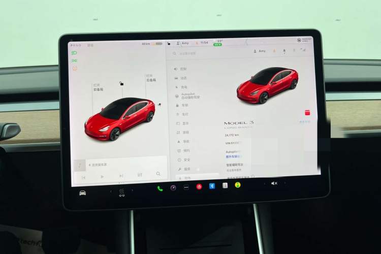 Used Tesla Model 3 2019 Long-Range Rear-Wheel-Drive Version Odometer Close Up