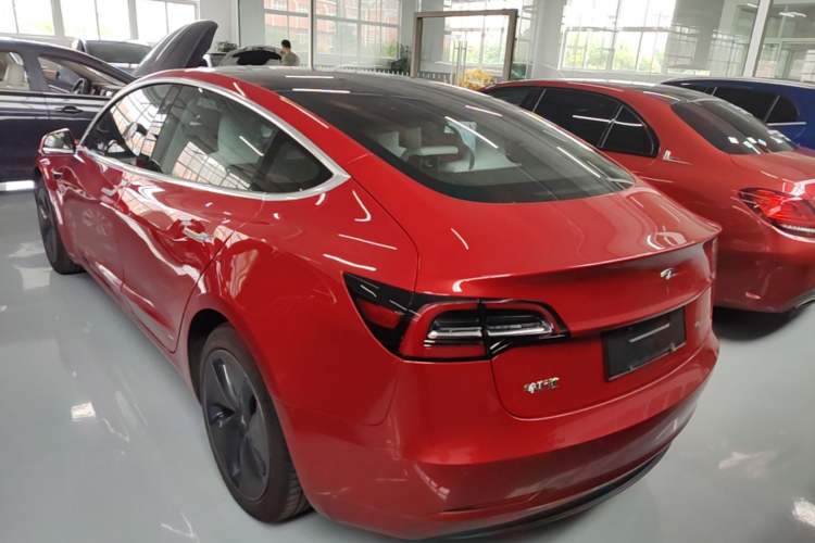 Used Tesla Model 3 2019 Standard Range Rear-Drive Upgraded Version Rear Left 45 Deg