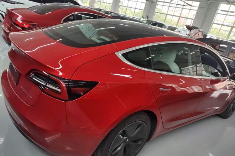Used Tesla Model 3 2019 Standard Range Rear-Drive Upgraded Version Rear Right 45 Deg