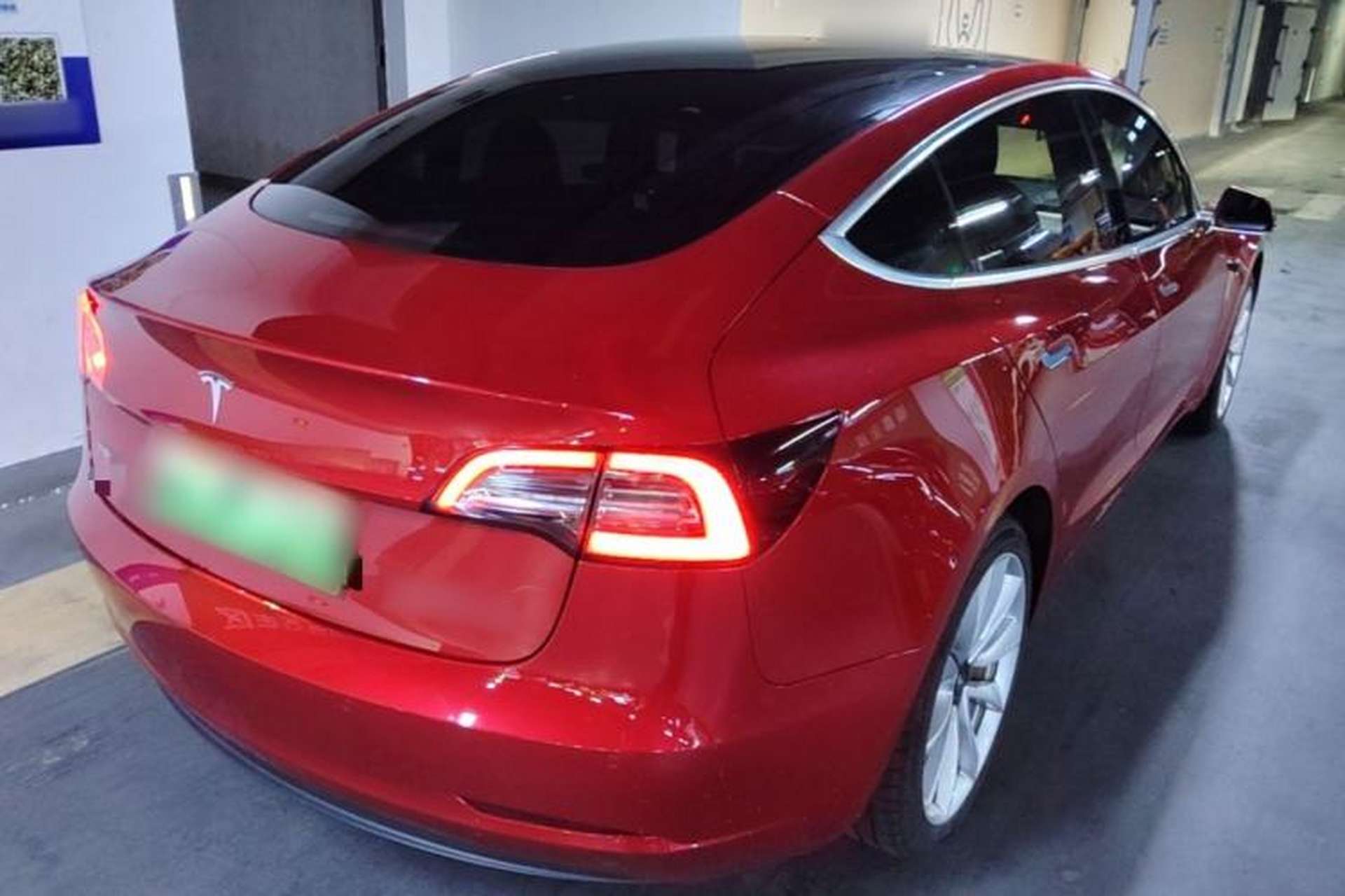 Used Tesla Model 3 2019 Standard Range Rear-Drive Upgraded Version Rear Right 45 Deg