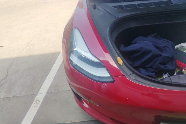 Used Tesla Model 3 2019 Standard Range Rear-Wheel Drive Upgraded Version (60 kWh) Right Front Headlight