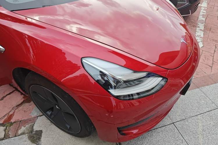 Used Tesla Model 3 2019 Standard Range Rear-Wheel Drive Upgraded Version (60 kWh) Right Front Headlight