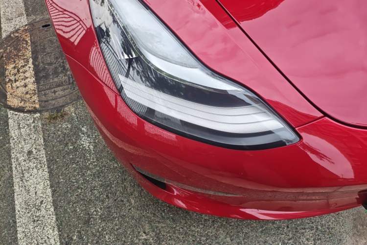 Used Tesla Model 3 2019 Long-Range Rear-Wheel-Drive Version Right Front Headlight