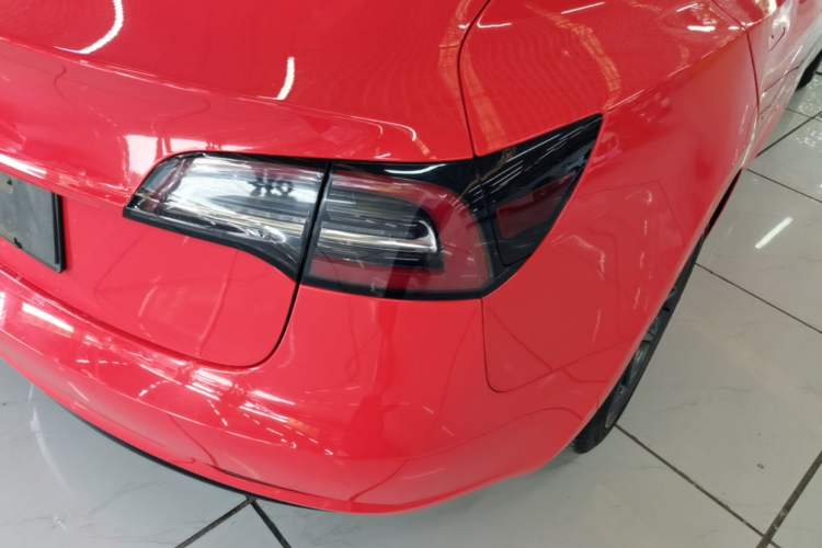 Used Tesla Model 3 2019 Standard Range Rear-Drive Upgraded Version Right Rear Taillight