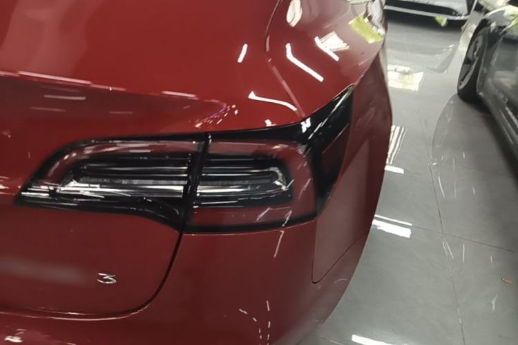 Used Tesla Model 3 2019 Standard Range Rear-Drive Upgraded Version Right Rear Taillight