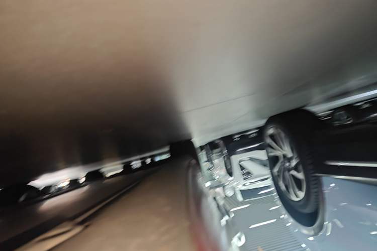 Used Tesla Model 3 2019 Standard Range Rear-Drive Upgraded Version Right Side Sill