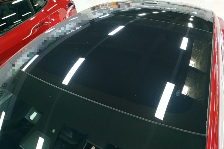 Used Tesla Model 3 2019 Long-Range Rear-Wheel-Drive Version Roof
