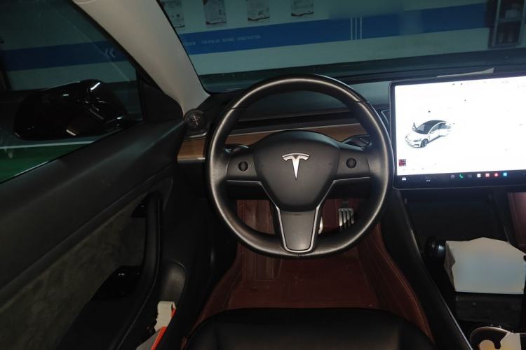 Used Tesla Model 3 2019 Long-Range All-Wheel-Drive Version Steering Wheel