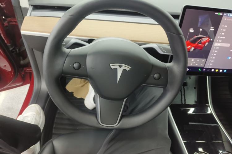 Used Tesla Model 3 2019 Standard Range Rear-Wheel Drive Upgraded Version (60 kWh) Steering Wheel