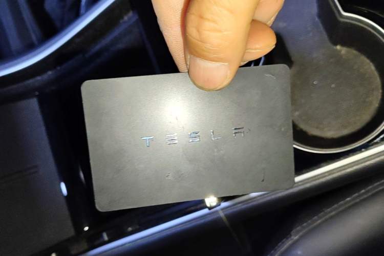 Used Tesla Model 3 2019 Standard Range Rear-Drive Upgraded Version Vehicle Key