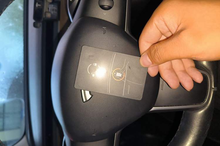 Used Tesla Model 3 2019 Long-Range Rear-Wheel-Drive Version Vehicle Key